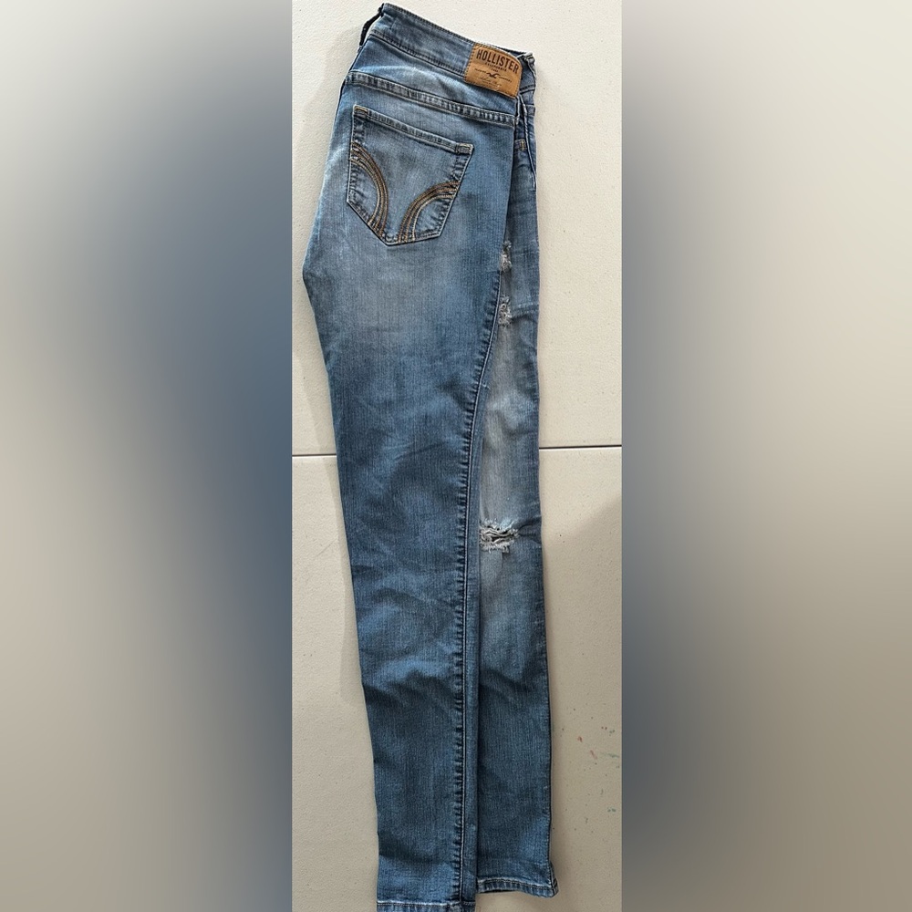 Hollister Women’s Light Blue Skinny Jeans